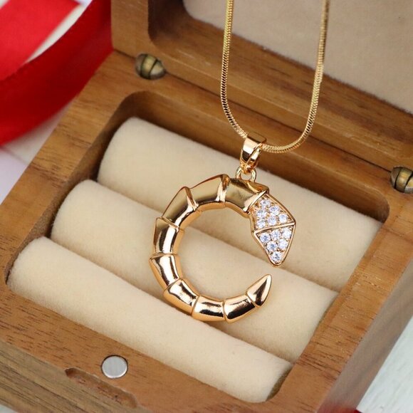 "Rose Gold Curved Segment Pendant with Crystals, XPPT1308 - Picture 8 of 12